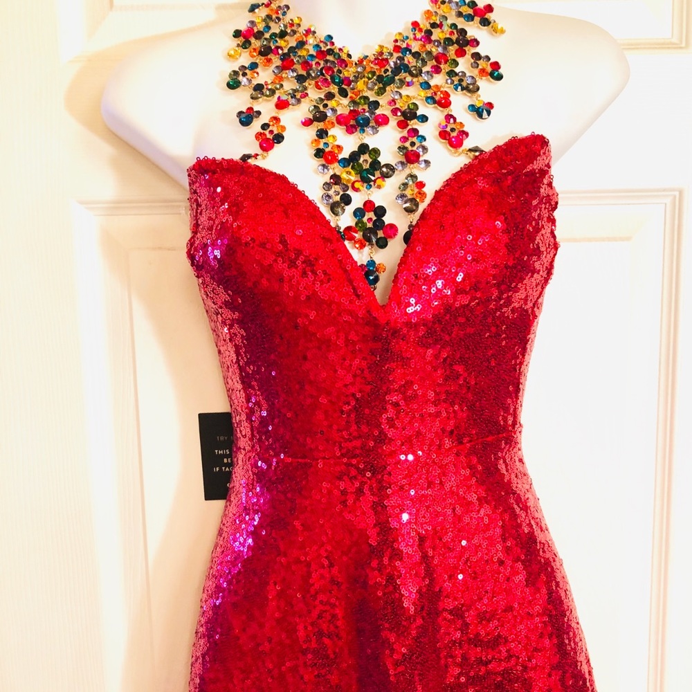 COCKTAIL DRESS